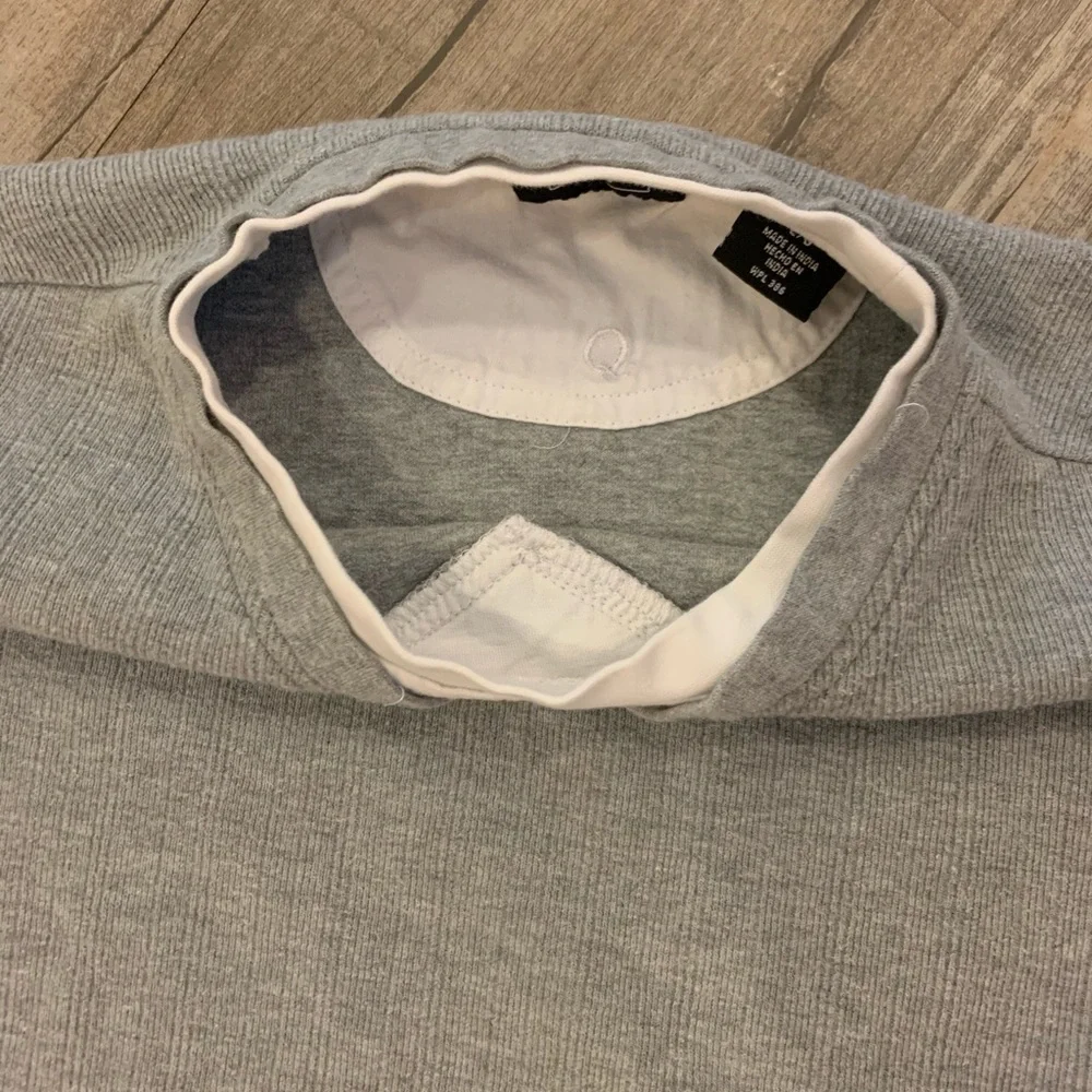Mens‎ Light Gray Relaxed Fit Sweater Large Layered Look Long Sleeve Pullover